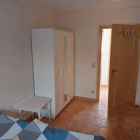 Casa Kuehn Apartamento Hackenheim